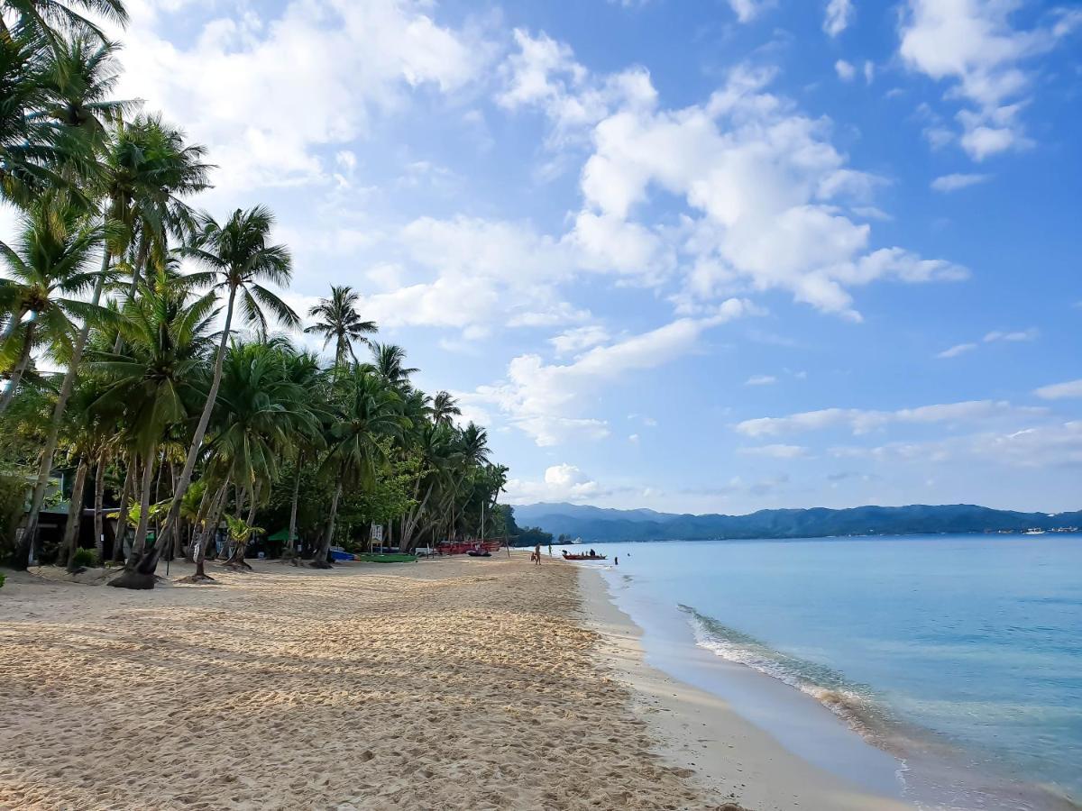 Cocoloco Beach Resort Manoc-Manoc Exterior photo