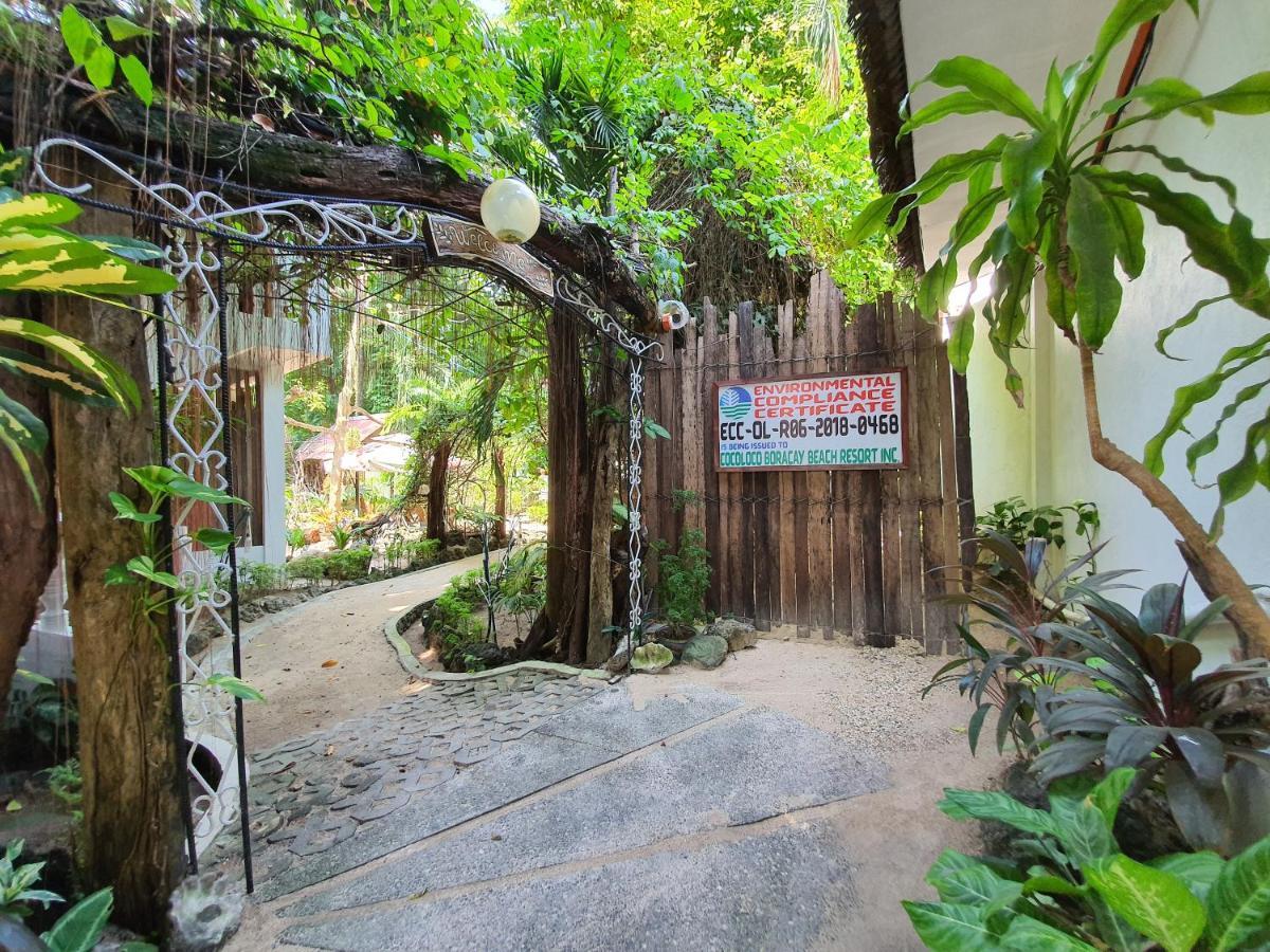 Cocoloco Beach Resort Manoc-Manoc Exterior photo
